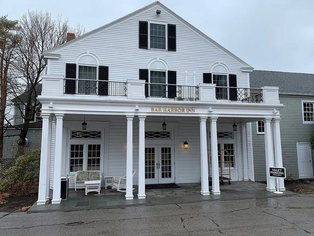 Bar Harbor Inn exterior on the waterfront · 2019 archival photograph; not a selected guest room or guaranteed view.