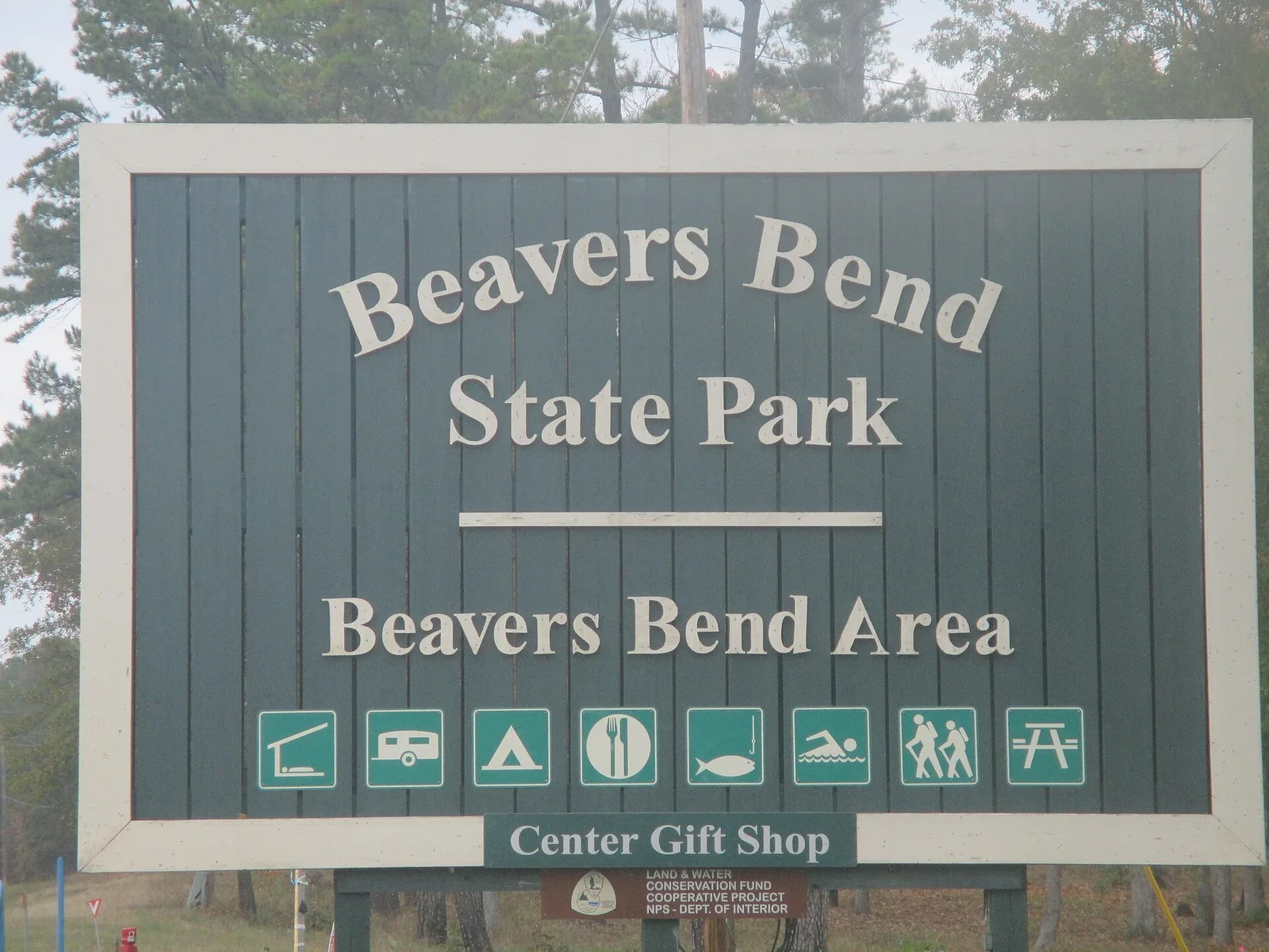 The entrance sign at Beavers Bend State Park, Oklahoma