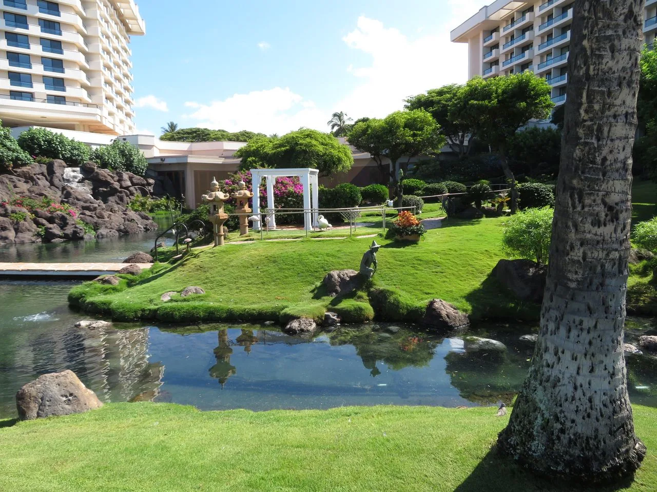 Hyatt Regency Maui Resort and Spa · Garden and hotel buildings, July 2020 archival photograph. See the current hotel gallery for rooms and facilities.