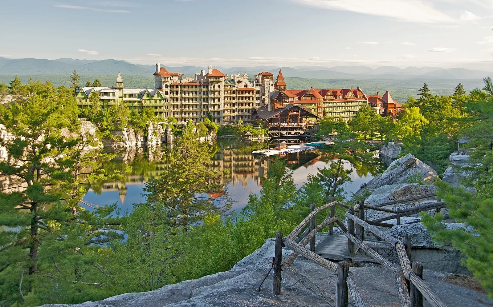 Mohonk Mountain House beside Lake Mohonk, New York