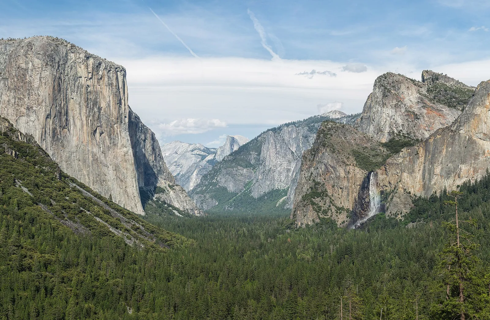 Yosemite Valley and its granite cliffs